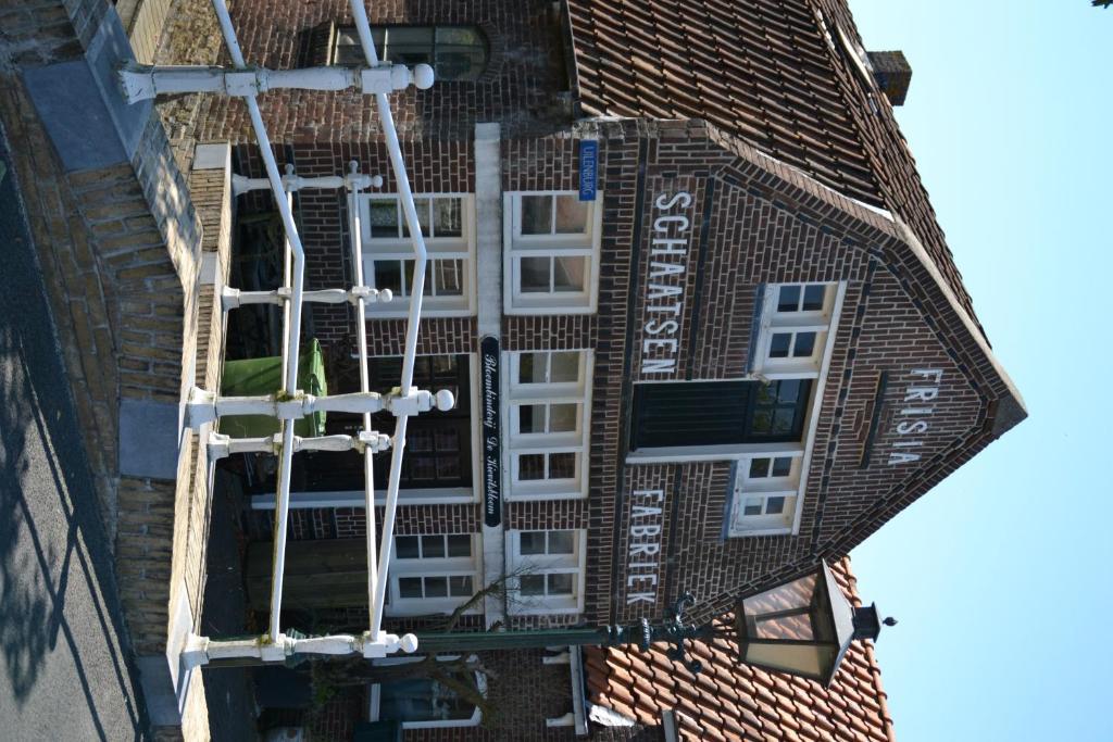 Stadsherberg 'Het Wapen Van Ijlst' Exterior foto